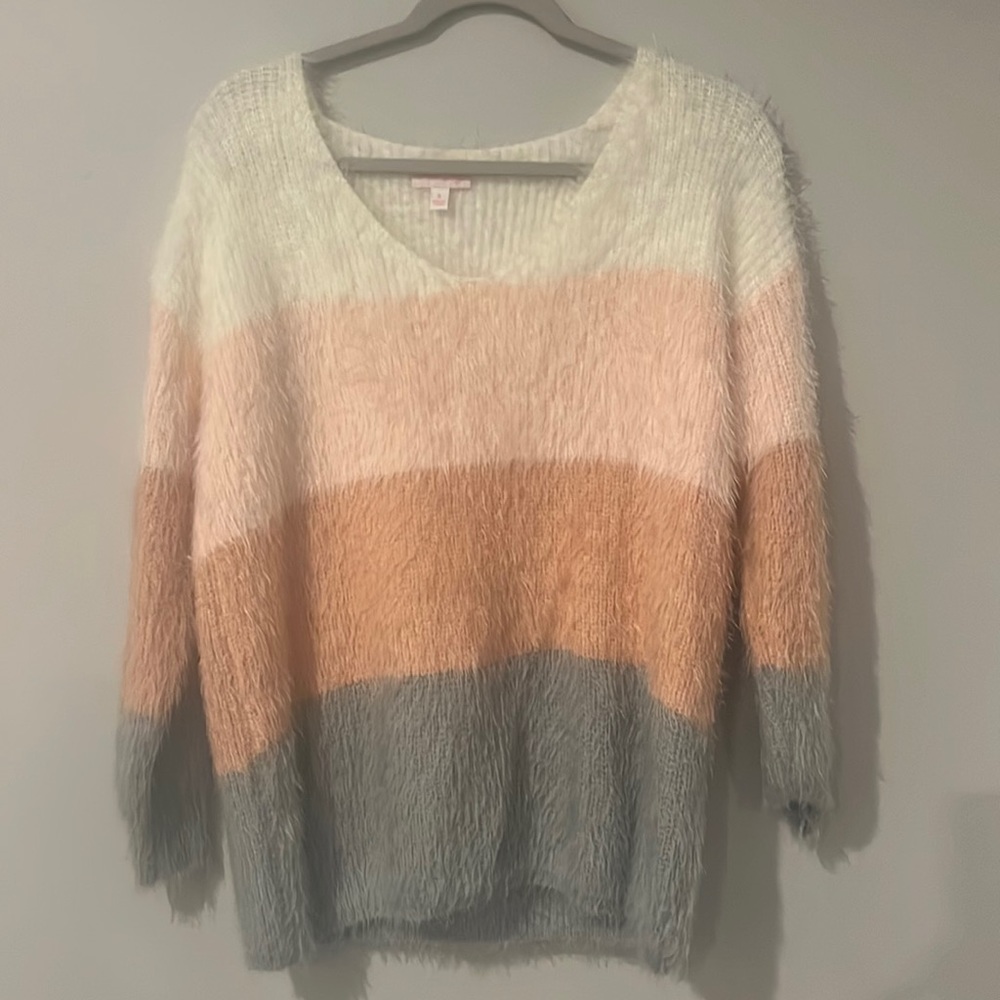 Pink Lily sweater. Size small.
